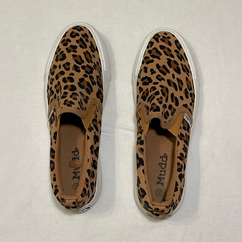 Mudd Slip-On Cheetah Print Shoes 🐆